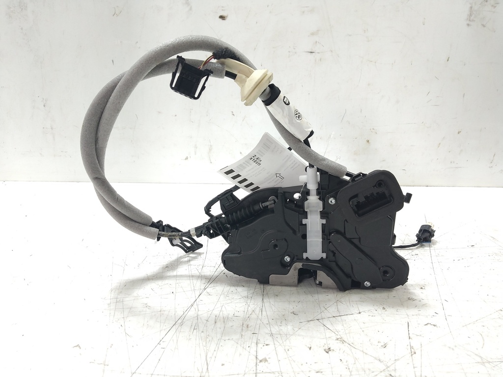 [MTD-538648] Cerradura de puerta VW Golf