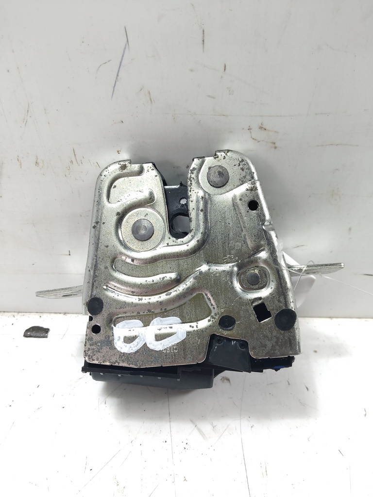 [MTD-538743] Cerradura de maletero Mercedes-Benz Clase A
