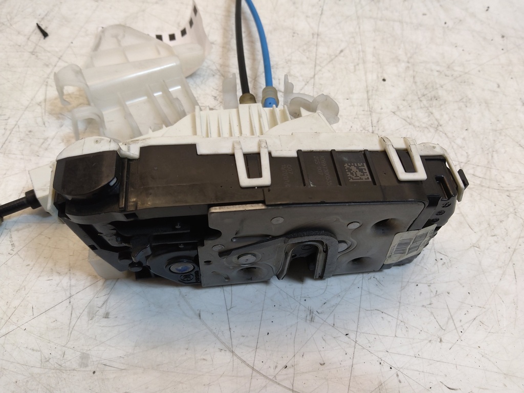 [MTD-539188] Cerradura de puerta Mercedes Clase E W212