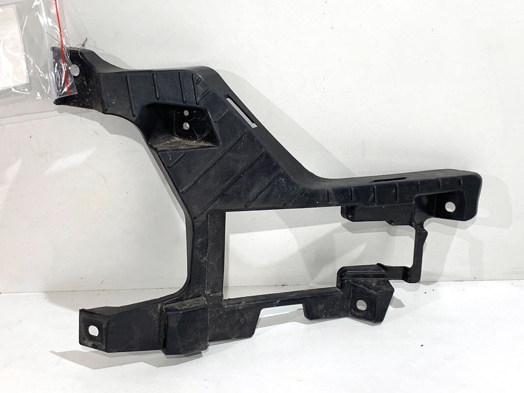 [STARK-808083] Guía de parachoques delantero izquierdo Kia Niro II (SG2)