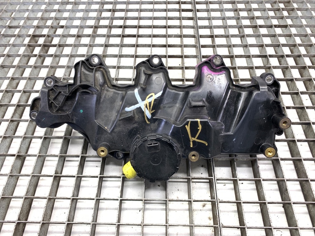[STARK-888729] Tapa de balancines Renault Megane IV