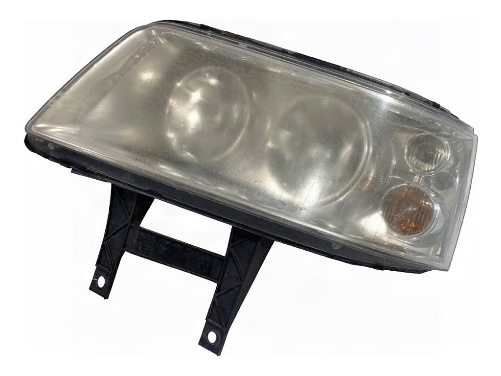 [STARK-935813] Faro delantero izquierdo VW Transporter V