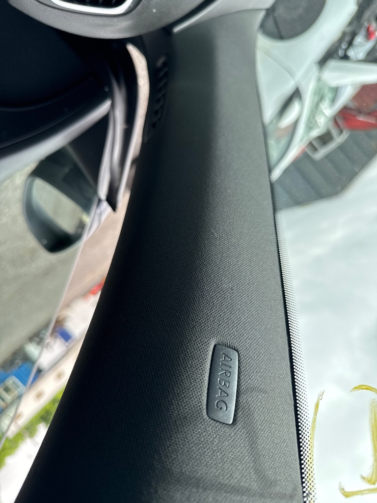 [EPE-103725] Pilar A Volkswagen Scirocco III (2008-2017)