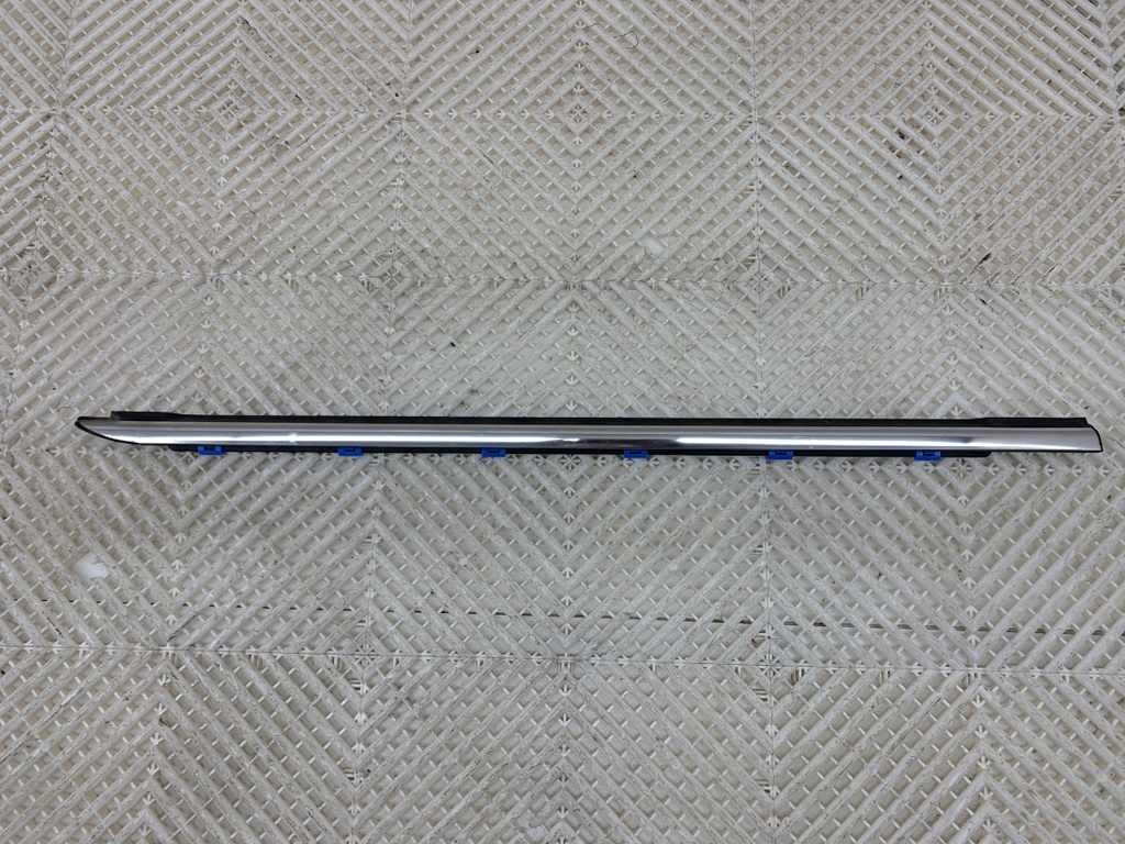 [STARK-801217] Moldura de puerta trasera derecha SSANGYONG TORRES (J100)