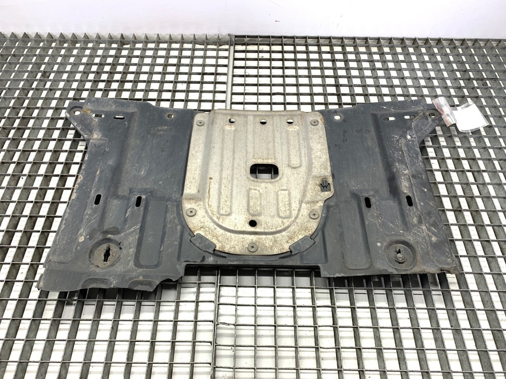 [STARK-833632] Cubrecarter Honda Civic IX sedan (FB)