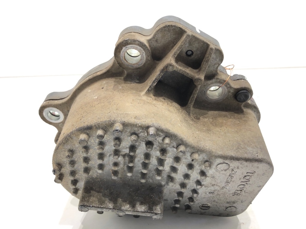 [STARK-836923] Bomba de agua Lexus CT