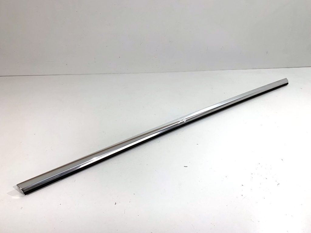 [STARK-850674] Moldura de puerta trasera derecha AUDI A5 (F53, F5P)