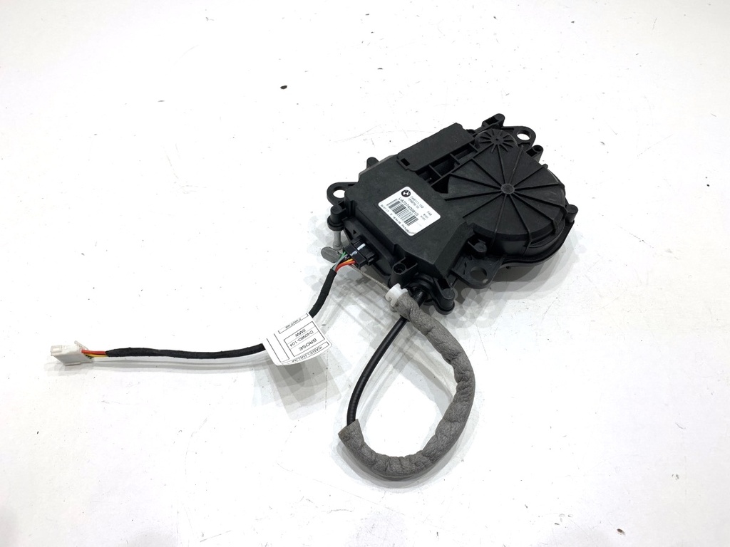 [STARK-881210] Actuador de portón trasero BMW X1 (F48)
