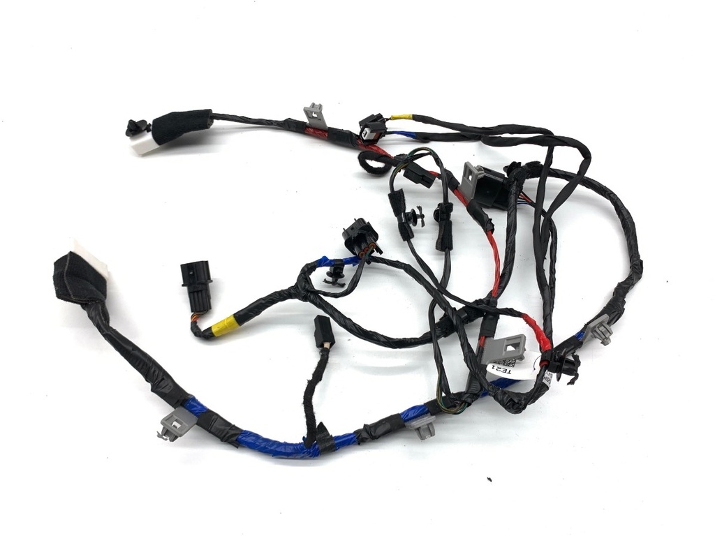 [STARK-890814] Instalación eléctrica de portón trasero KIA EV6 (CV)
