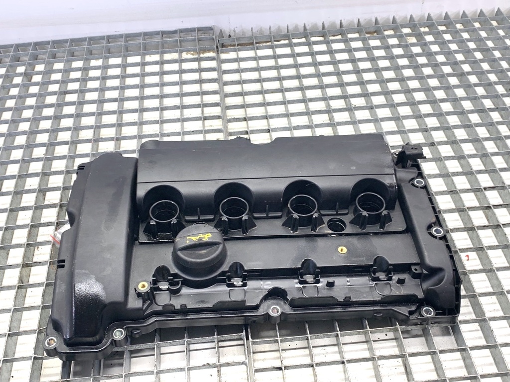 [STARK-893826] Tapa de balancines Peugeot 508 I