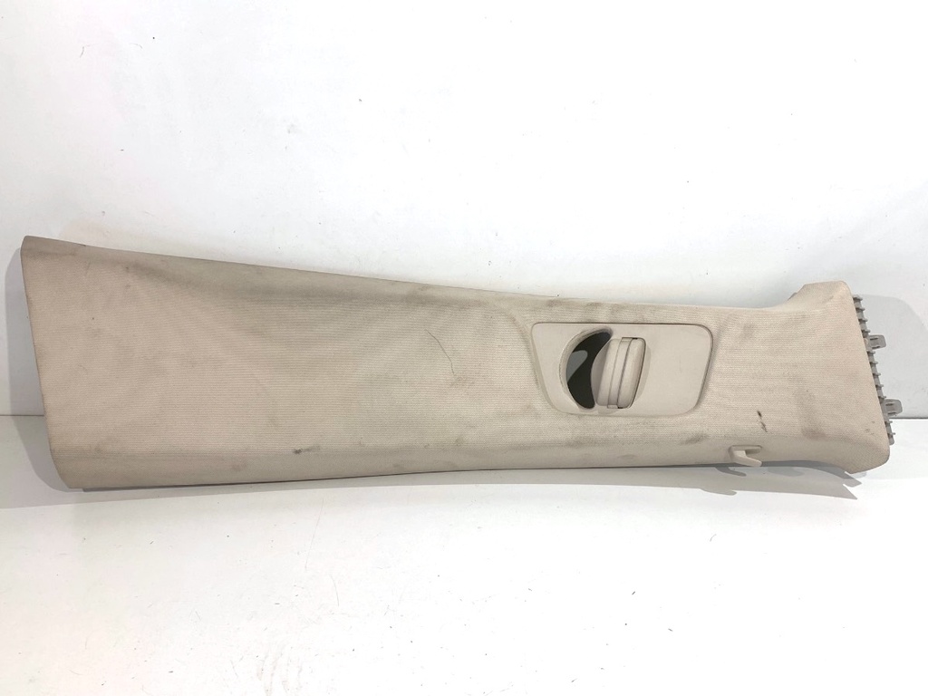 [STARK-896567] Moldura de pilar derecho Mercedes-Benz GLE (V167)