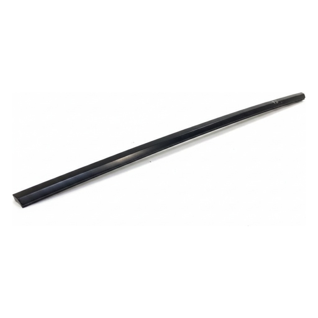 [STARK-915530] Moldura de puerta trasera derecha Tesla Model Y