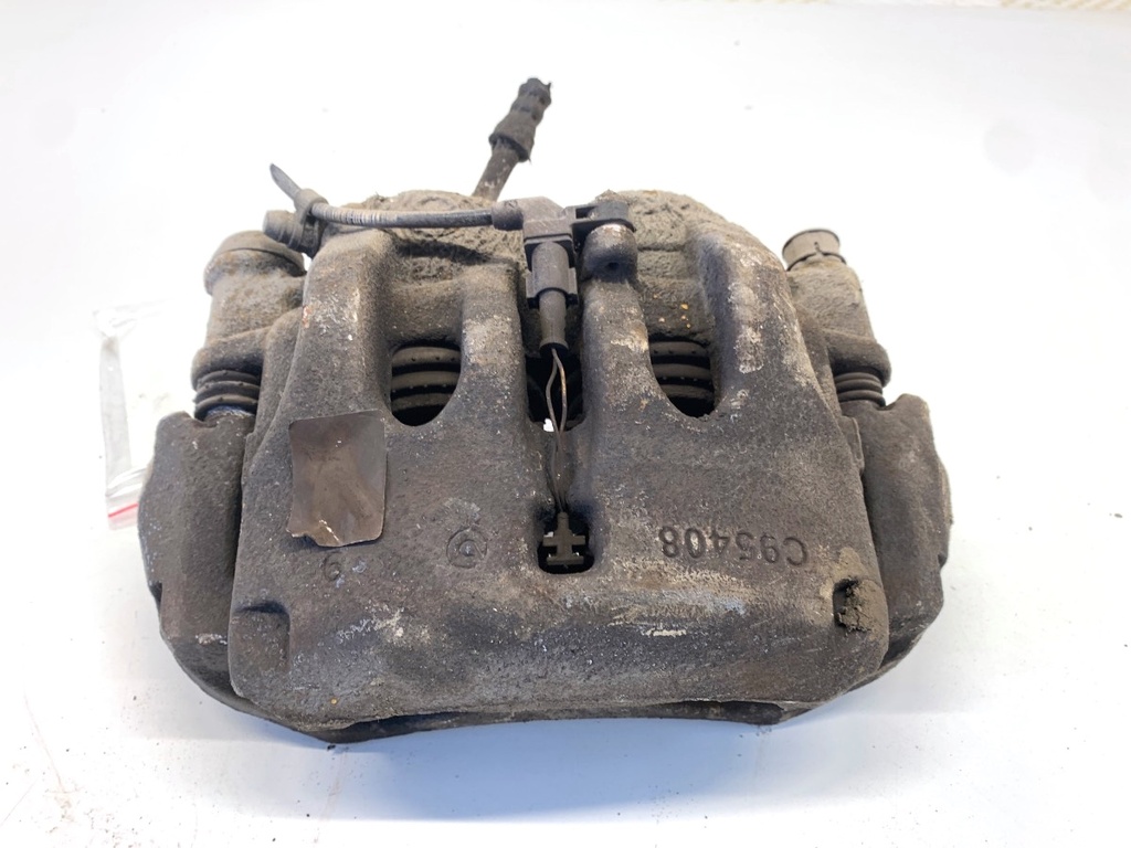 [STARK-880222] Pinza de freno delantera derecha MERCEDES-BENZ eSprinter Skrzynia (B910) 2020-2022