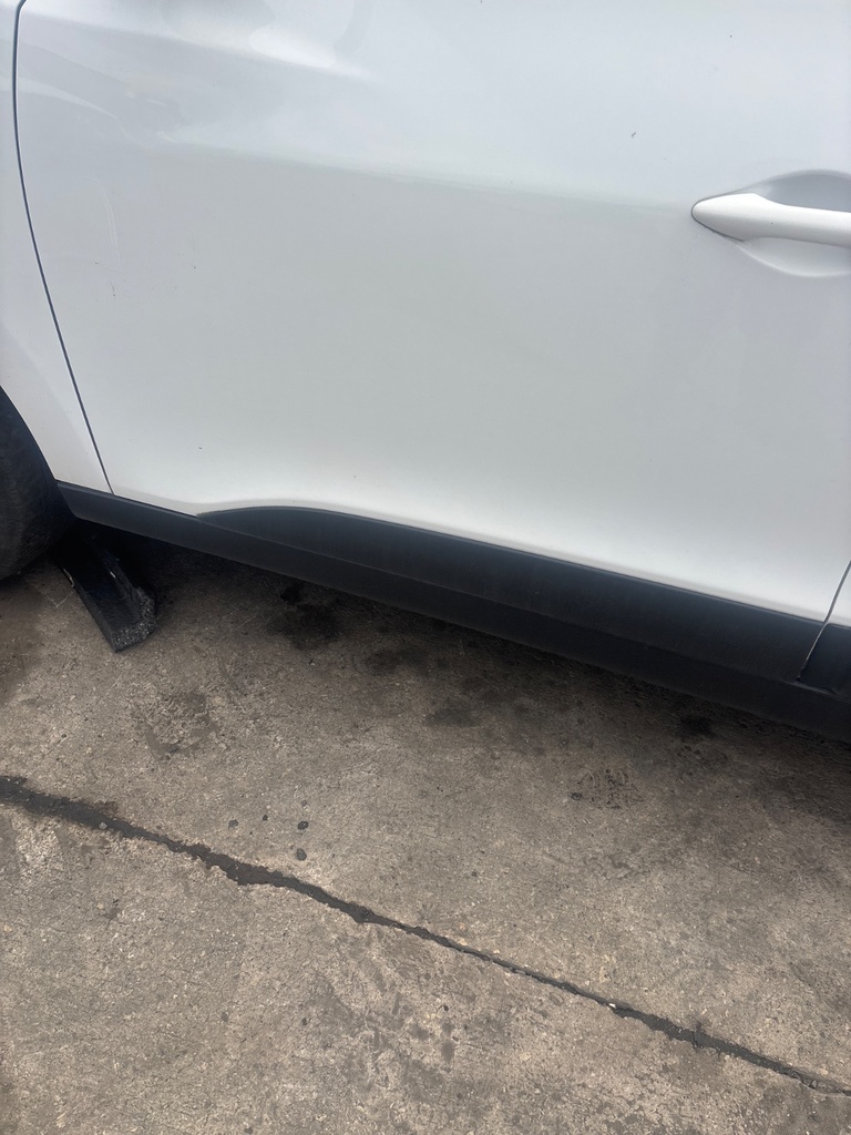 [EPE-127850] Moldura de puerta delantera izquierda Hyundai ix35 2014