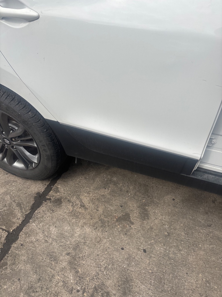 [EPE-127870] Panel de puerta trasera derecha Hyundai ix35 2014