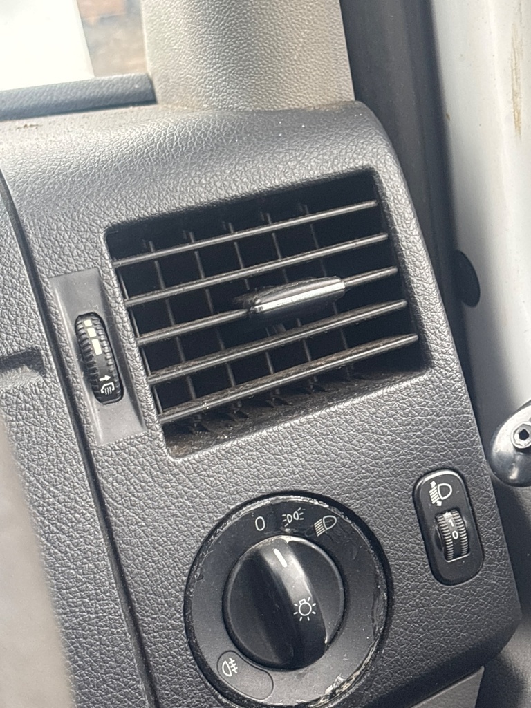 [EPE-126551] Conducto de ventilación Mercedes-Benz Sprinter 3.5-T