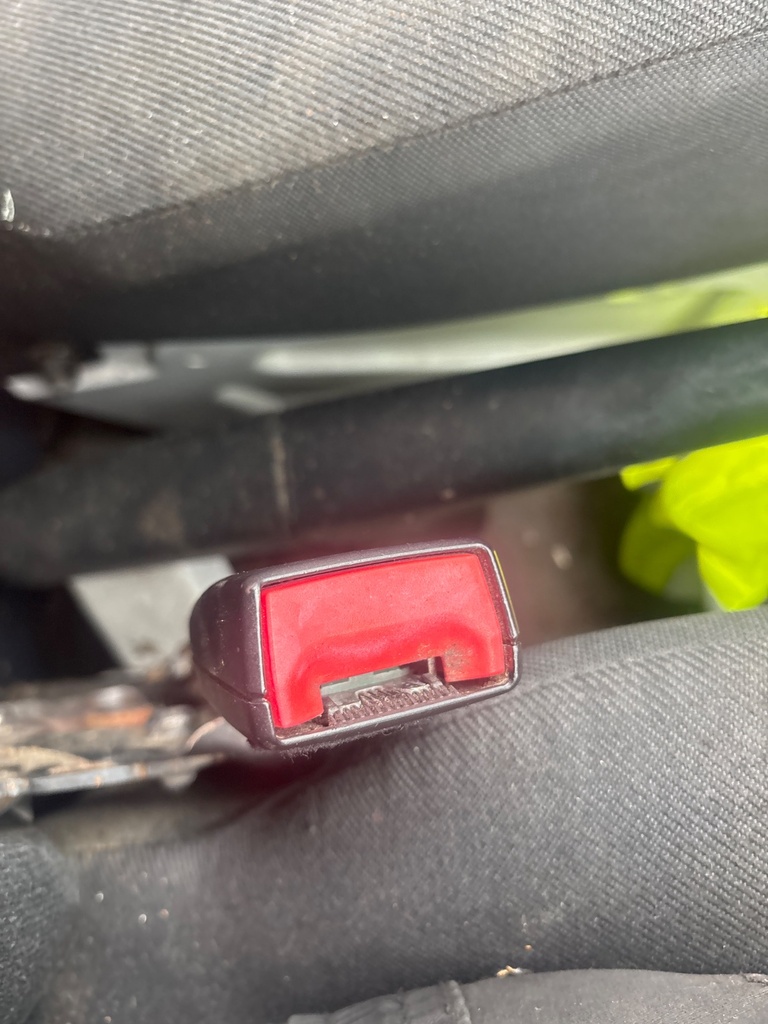 [EPE-126562] Interruptor de cinturón de seguridad delantero derecho Mercedes-Benz Sprinter