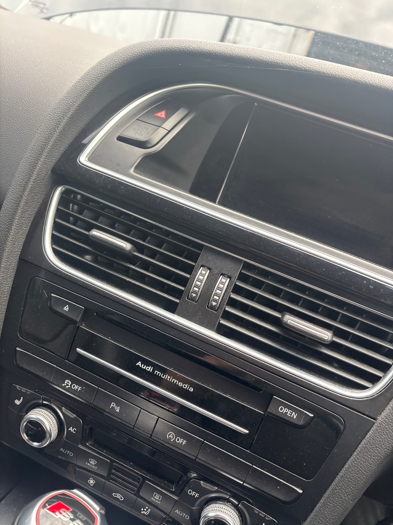 [EPE-127618] Salida de aire calefacción Audi A5 2013