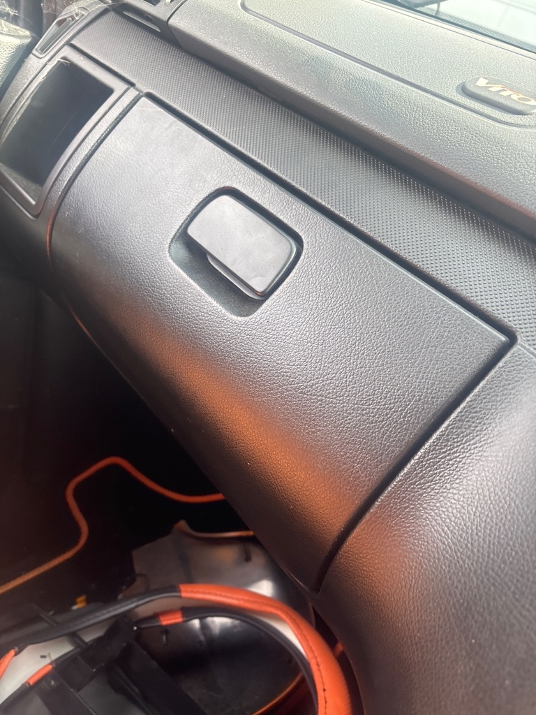 [EPE-127917] Guantera Mercedes-Benz Vito / Mixto