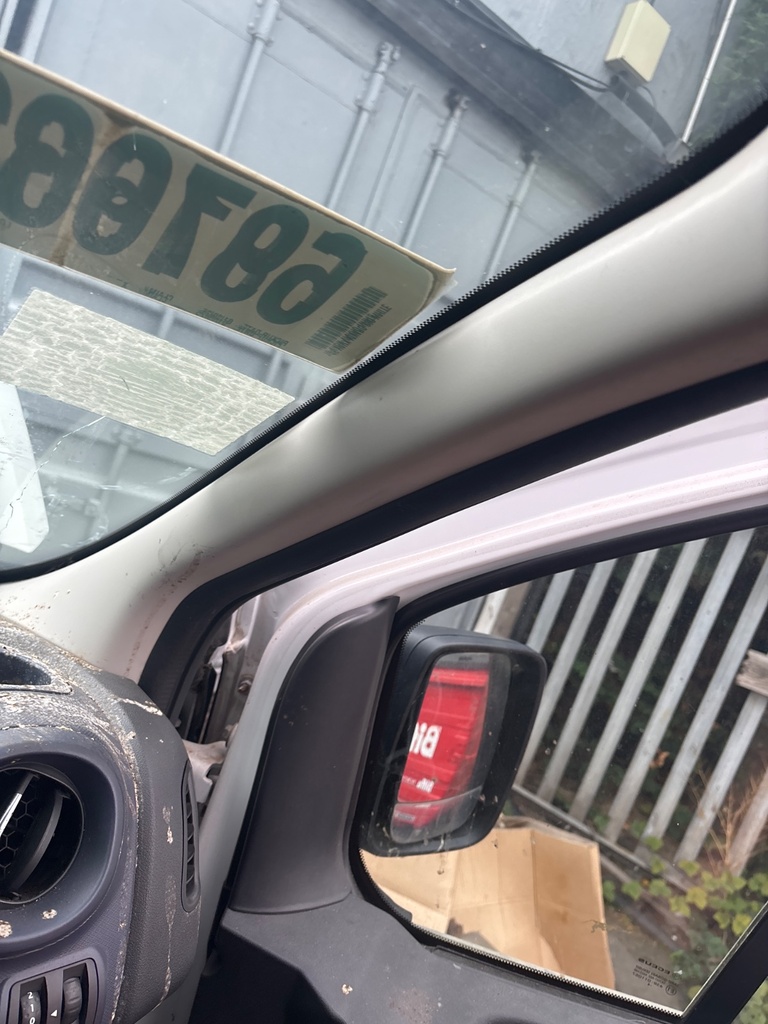 [EPE-127325] Pilar A Opel Vivaro B X82
