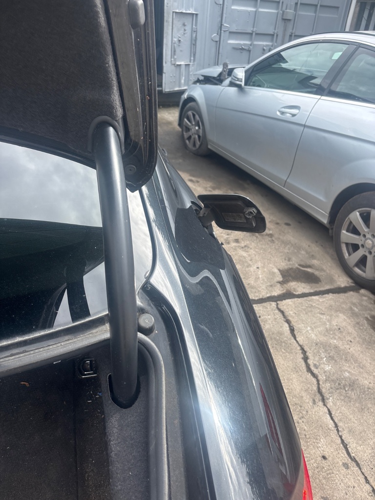 [EPE-127641] Bisagra portón trasero derecha Audi A5
