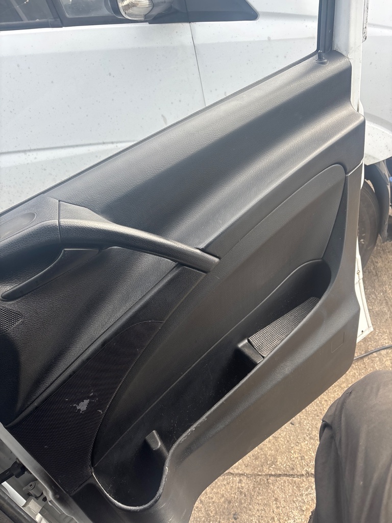 [EPE-127905] Panel de puerta Mercedes-Benz Vito / Mixto