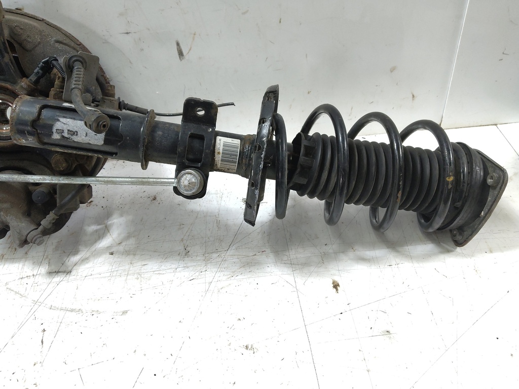 [MTD-539307] Buje de rueda y amortiguador delantero derecho Peugeot 3008 II