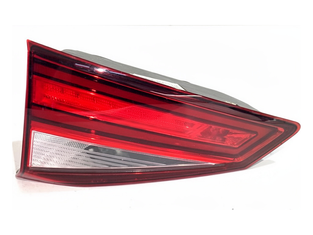 [STARK-926571] Soporte de faro trasero izquierdo SEAT Ateca (KH7, KHP) 2016-2022