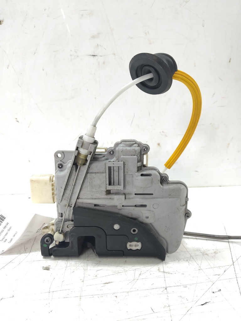 [MTD-538640] Cerradura de puerta Audi A3