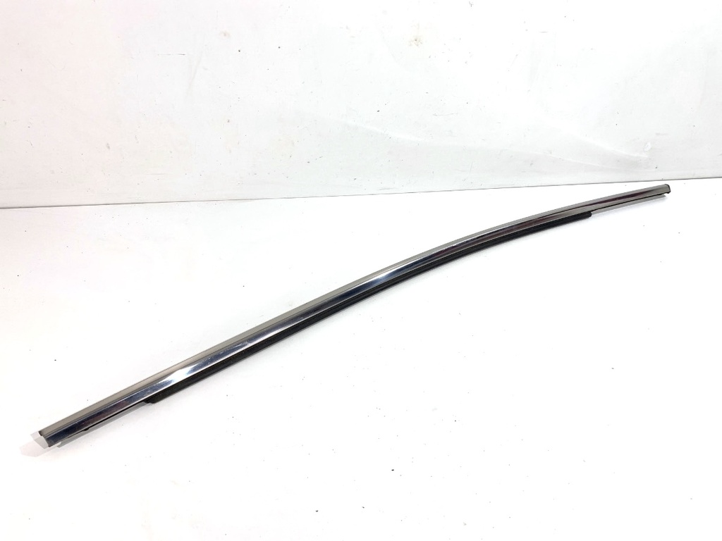 [STARK-820750] Moldura de puerta trasera derecha Hyundai Santa Fé III