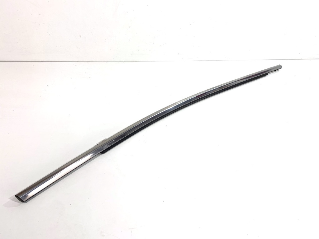 [STARK-820751] Moldura de puerta trasera izquierda Hyundai Santa Fé III