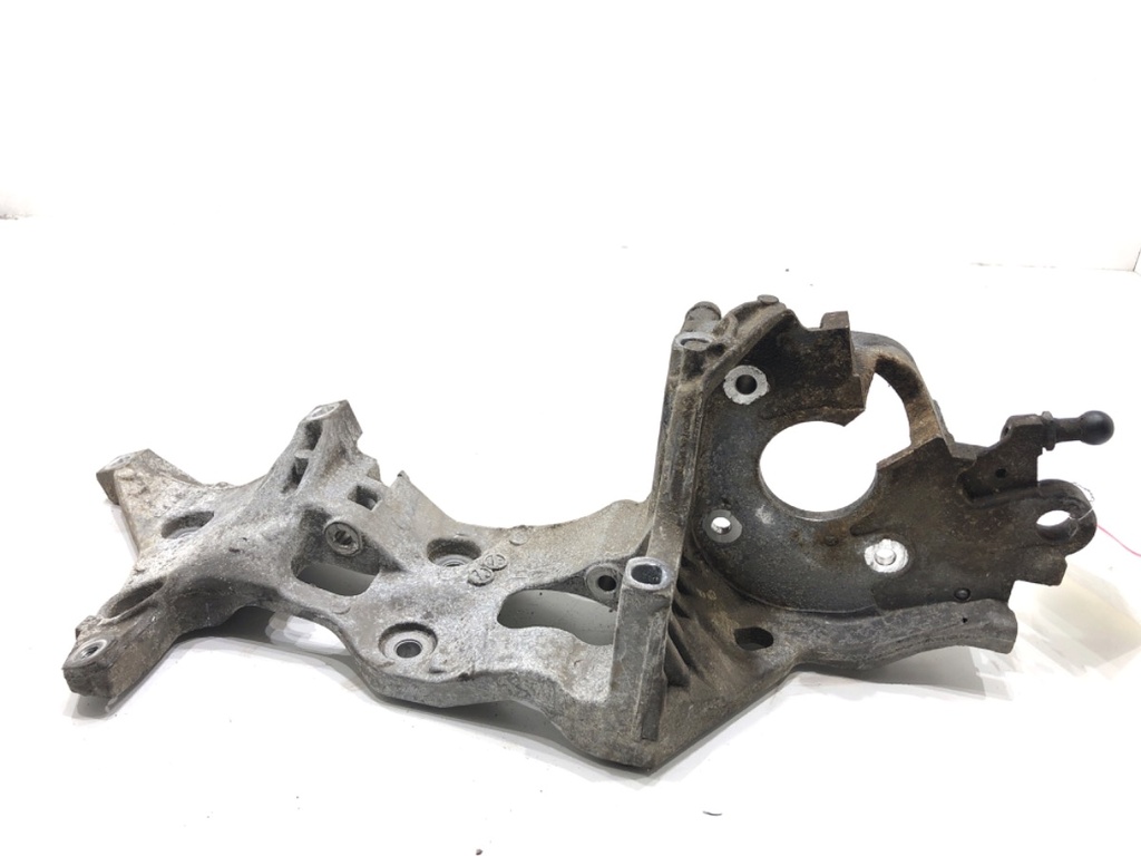 [STARK-829525] Soporte de alternador VW GOLF VII Variant (BA5, BV5)