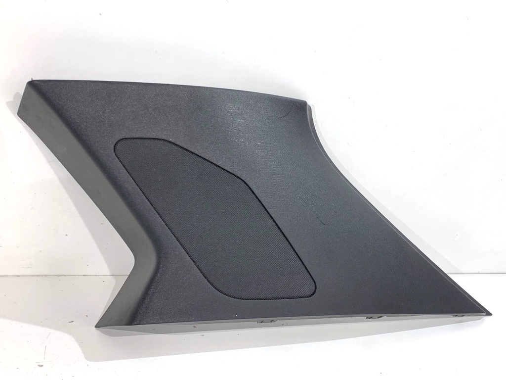 [STARK-863553] Moldura de pilar derecho BMW X5 (G05, F95)