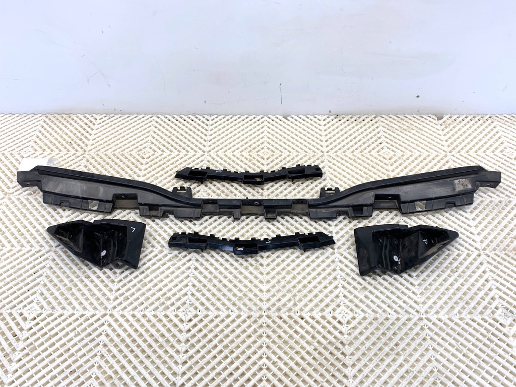[STARK-895305] Guía de parachoques trasero central Ford S-MAX (CJ, WA6)