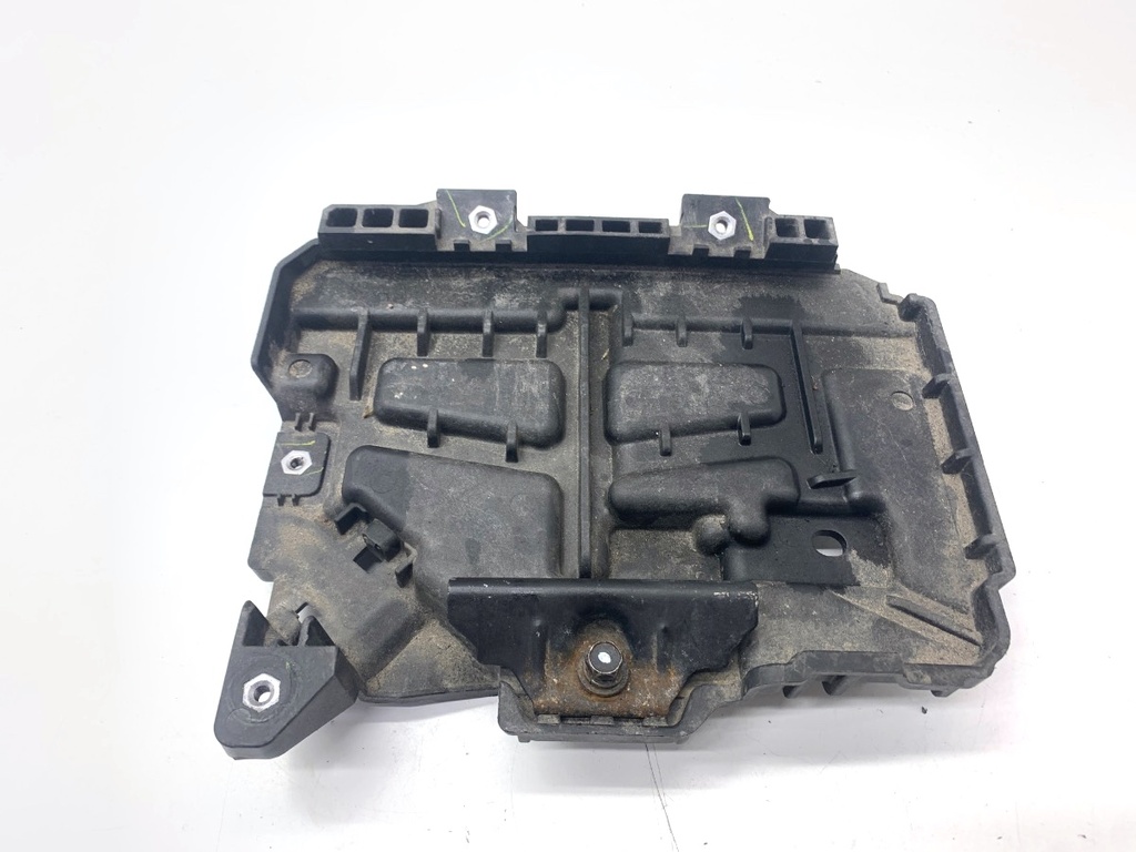 [STARK-843185] Bandeja de batería KIA CEED (CD)