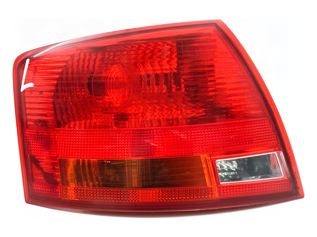 [STARK-949125] Piloto trasero izquierdo Audi A4 B7 Avant