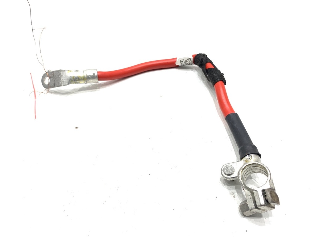 [STARK-796302] Borne positivo de batería Mercedes-Benz GLE V167
