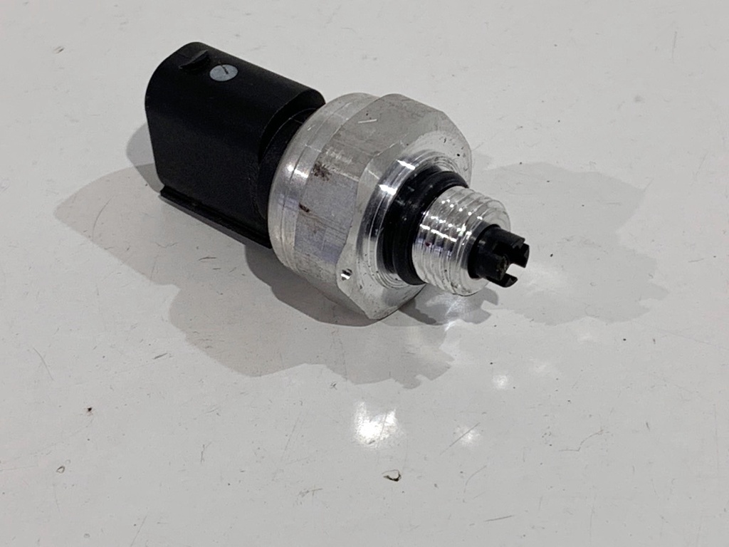[STARK-810309] Sensor de aire acondicionado Hyundai Kona II (SX2)