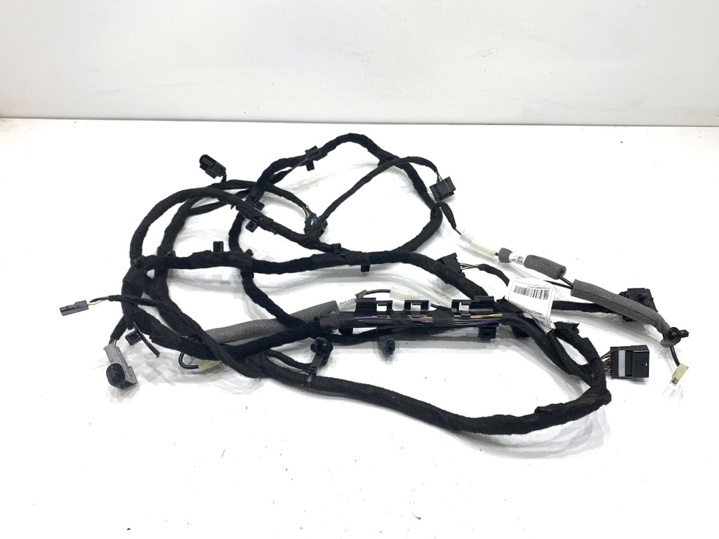 [STARK-816502] Instalación eléctrica de portón trasero Alfa Romeo Stelvio (949_)