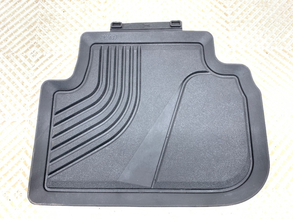 [STARK-825028] Alfombrilla BMW 2 Gran Coupe (F44)