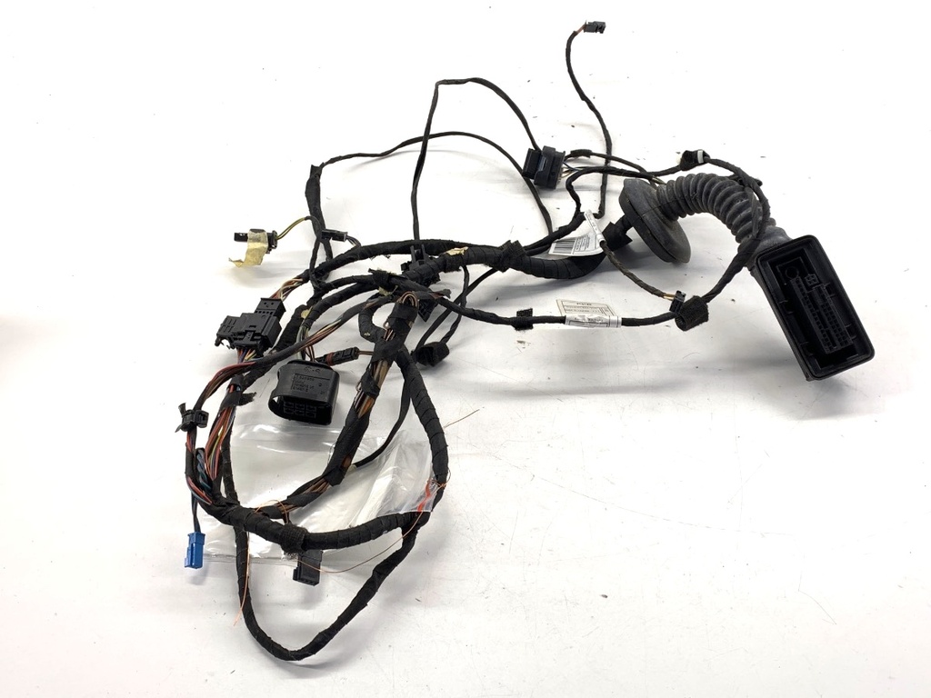 [STARK-826637] Instalación eléctrica de puerta delantera derecha BMW X6 (F16, F86)