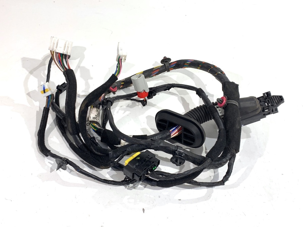 [STARK-828379] Instalación eléctrica puerta delantera izquierda Hyundai Kona (OS, OSE, OSI)