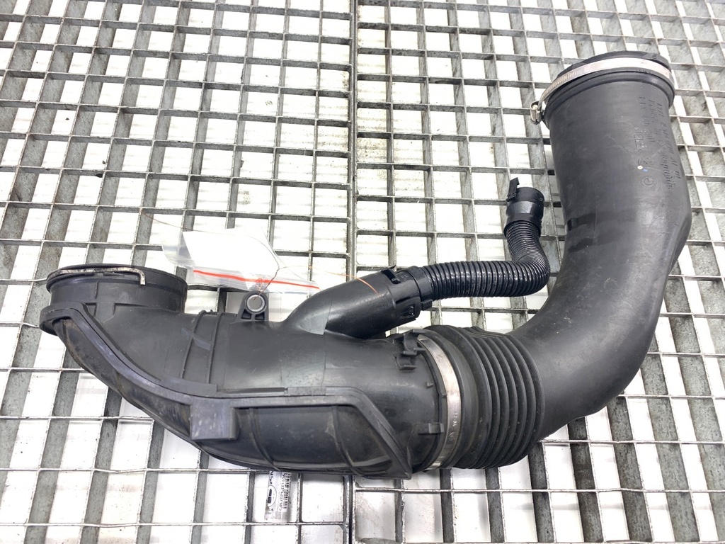 [STARK-883011] Filtro de aire BMW 5 Touring (F11) 530d xDrive 2011-2017