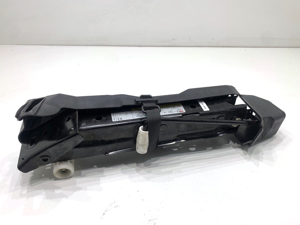[STARK-834120] Gato elevador Audi A7 Sportback (4GA, 4GF)