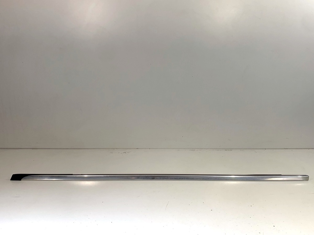 [STARK-897202] Moldura de puerta delantera izquierda CITROEN C5 III (RD_)