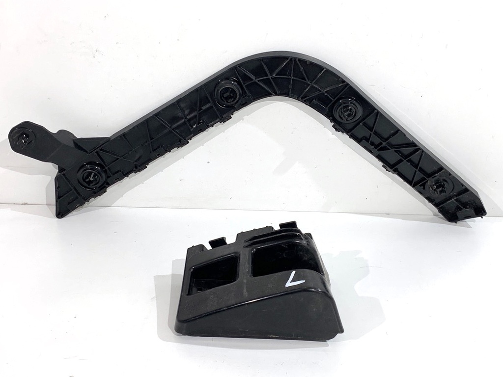 [STARK-916286] Guía de parachoques trasero izquierdo Tesla Model Y