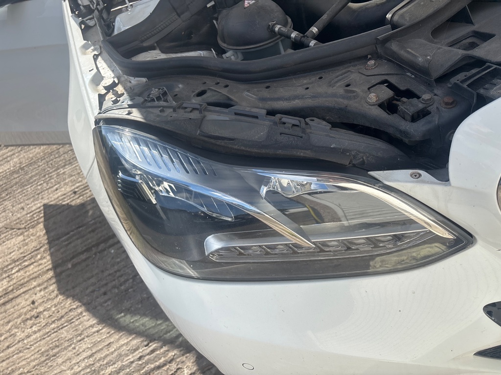 [EPE-128160] Faro derecho Mercedes-Benz E-Class 2013