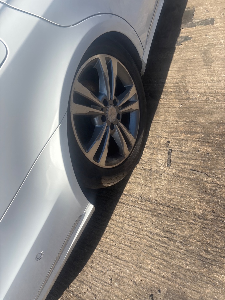 [EPE-128224] Kit de llantas de aleación Mercedes-Benz E-Class