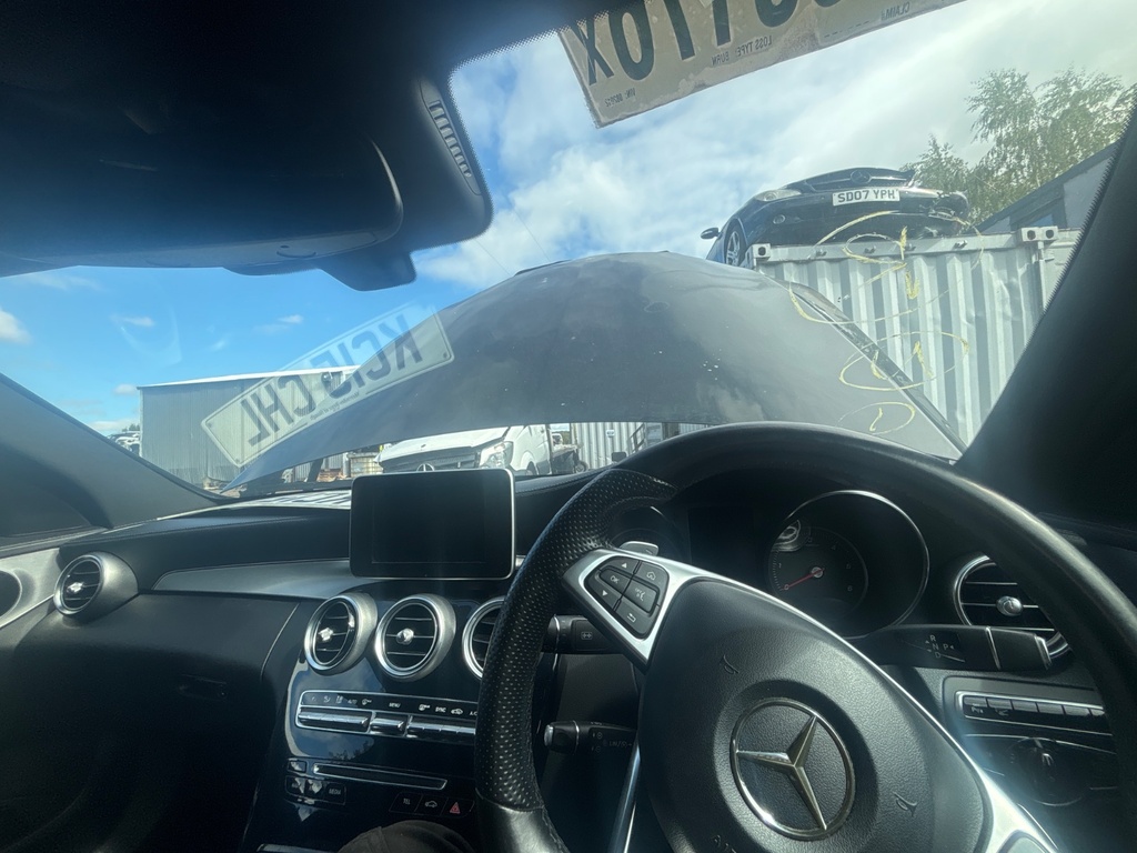 [EPE-128280] Salpicadero Mercedes-Benz C-Class