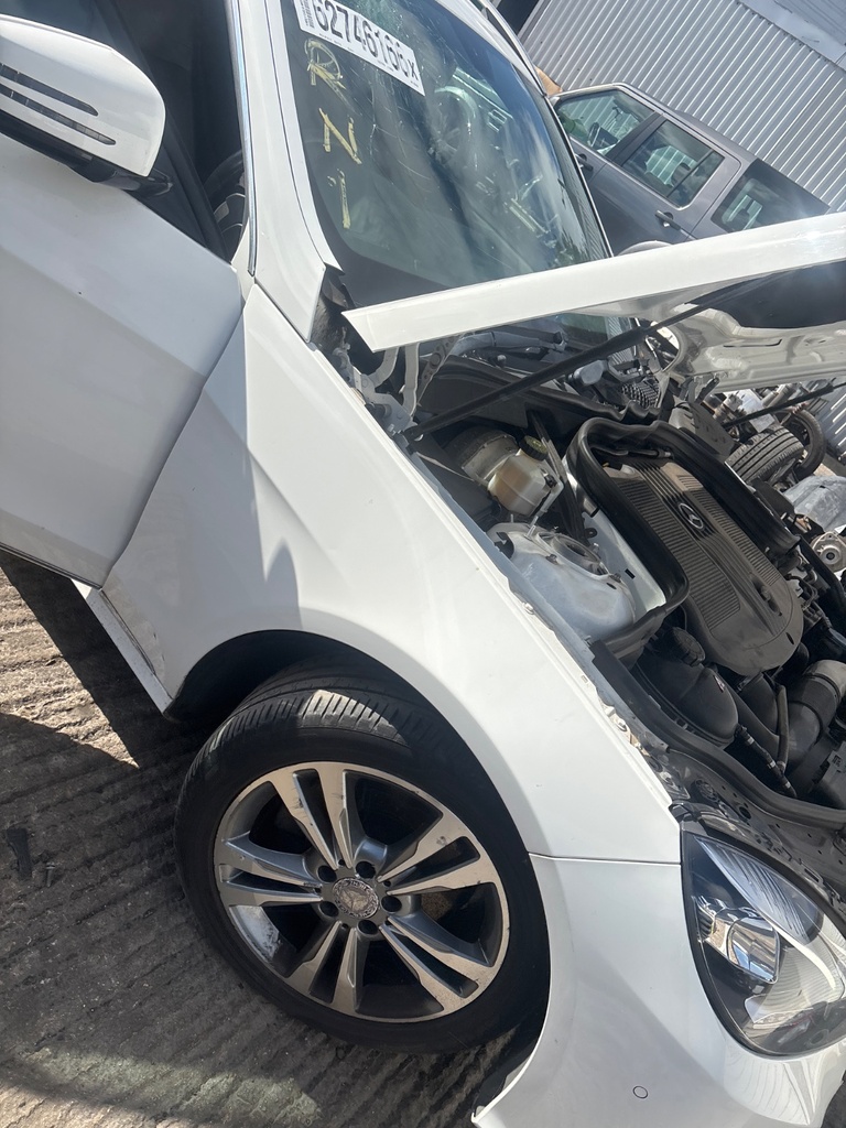 [EPE-128163] Aleta delantera derecha Mercedes-Benz E-Class 2013